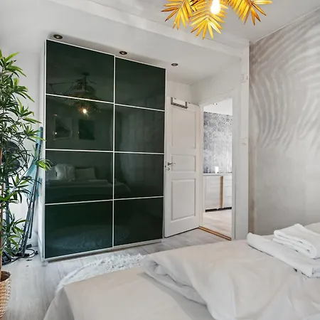 Oasis With Balcony And Sunset View * Bergen