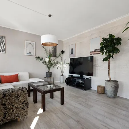Oasis With Balcony And Sunset View Apartment Bergen