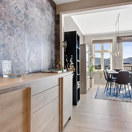 Oasis With Balcony And Sunset View * Bergen